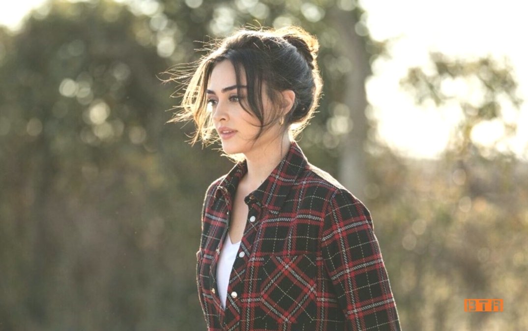 Esra Bilgiç Kimdir? 9 esra bilgic 21