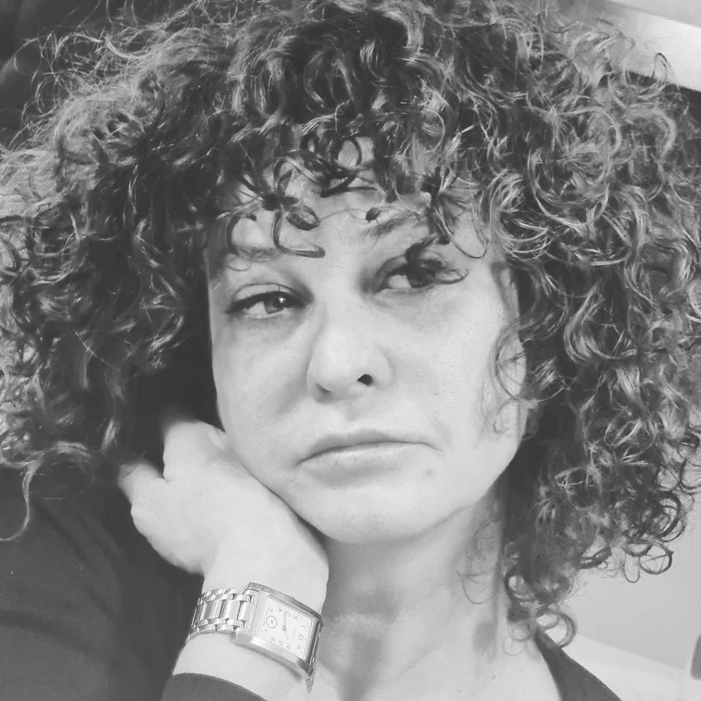 İpek Tenolcay Kimdir? 2 ipek tenolcay 4