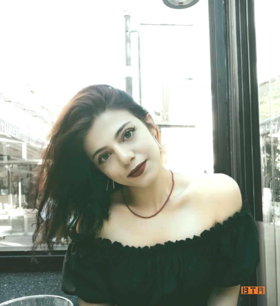 guliz aybay 4