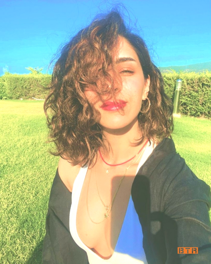 begum akkaya 12