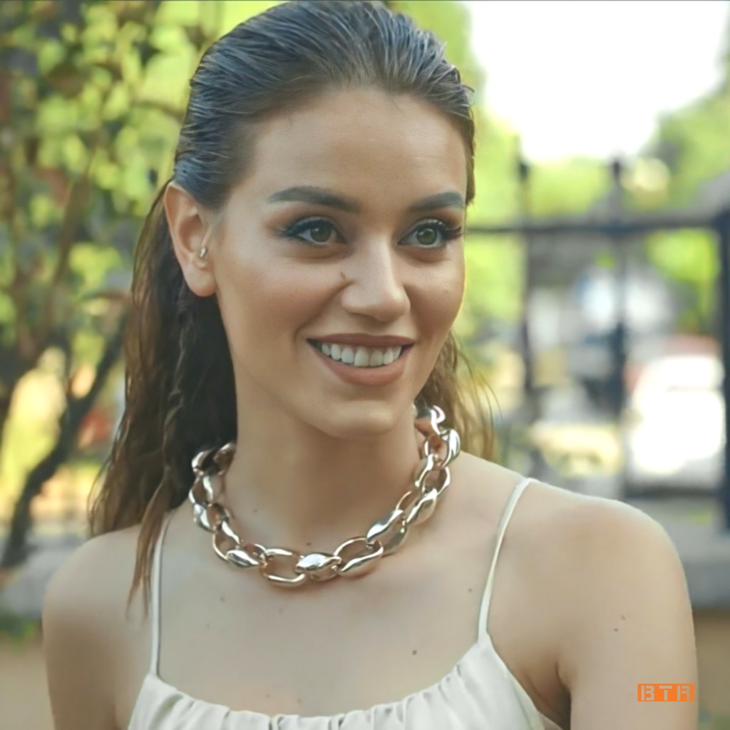 Hazal Benli Kimdir? 2 hazal benli 1