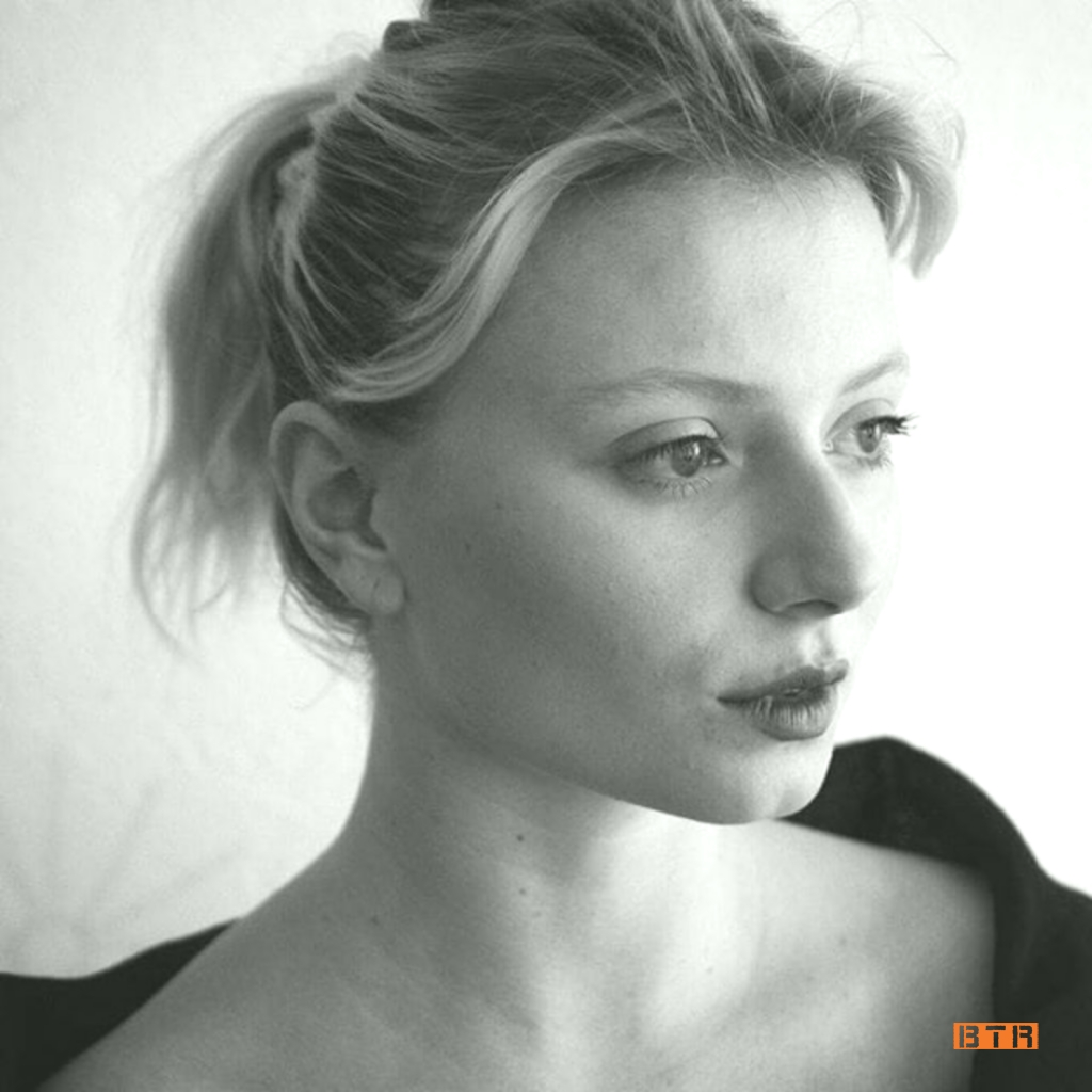 yasemin szawlowski 2