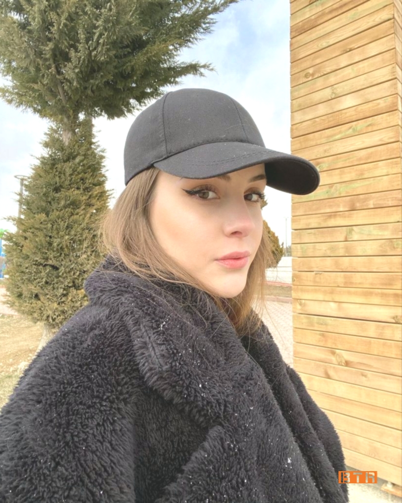 tugce ozbey 4
