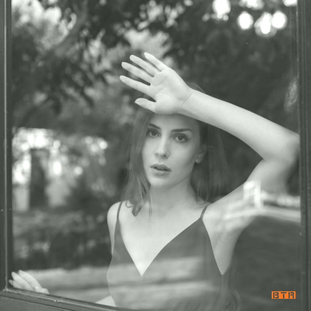 tugce ozbey 8