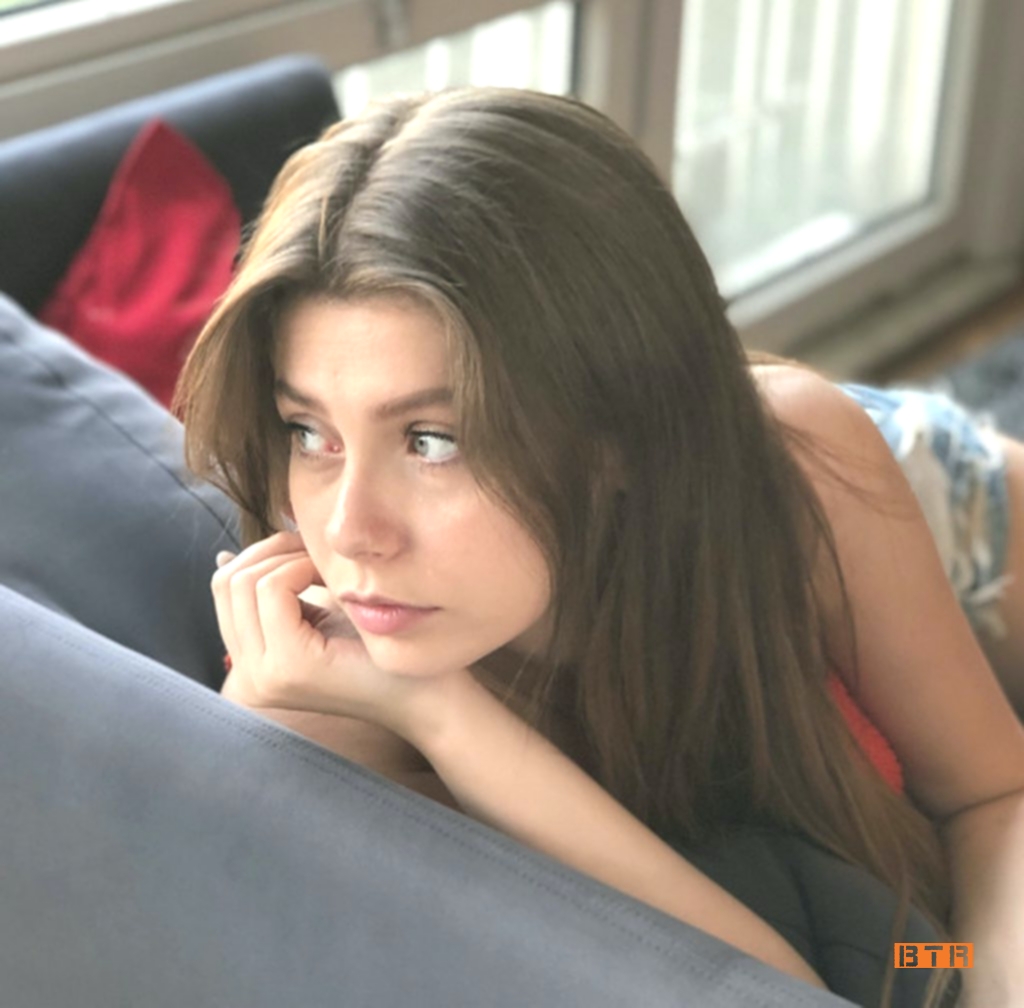 Aylin Veziroğlu Kimdir? 7 aylin vezioglu 6 1
