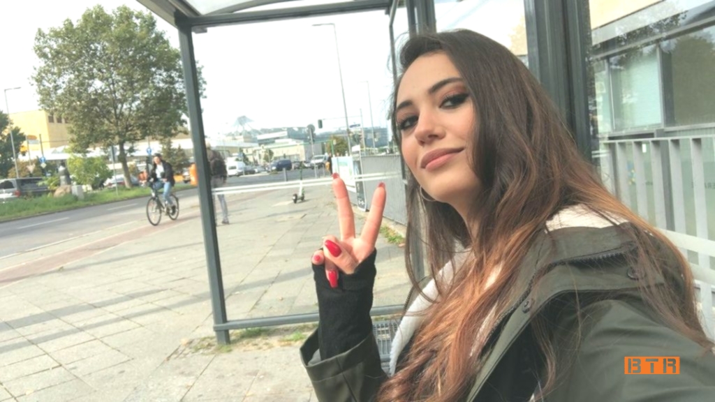 Sinem Karel Gürtekin Kimdir? 4 sinem karel gurtekin 3
