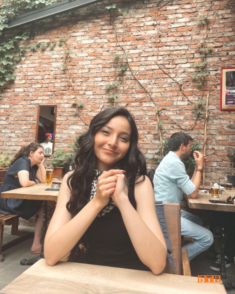 Sena Kurdoğlu Kimdir? 7 sena kurdoglu 6