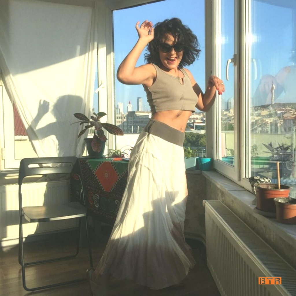 Aslı Altaylar Kimdir? 16 asli altaylar 15