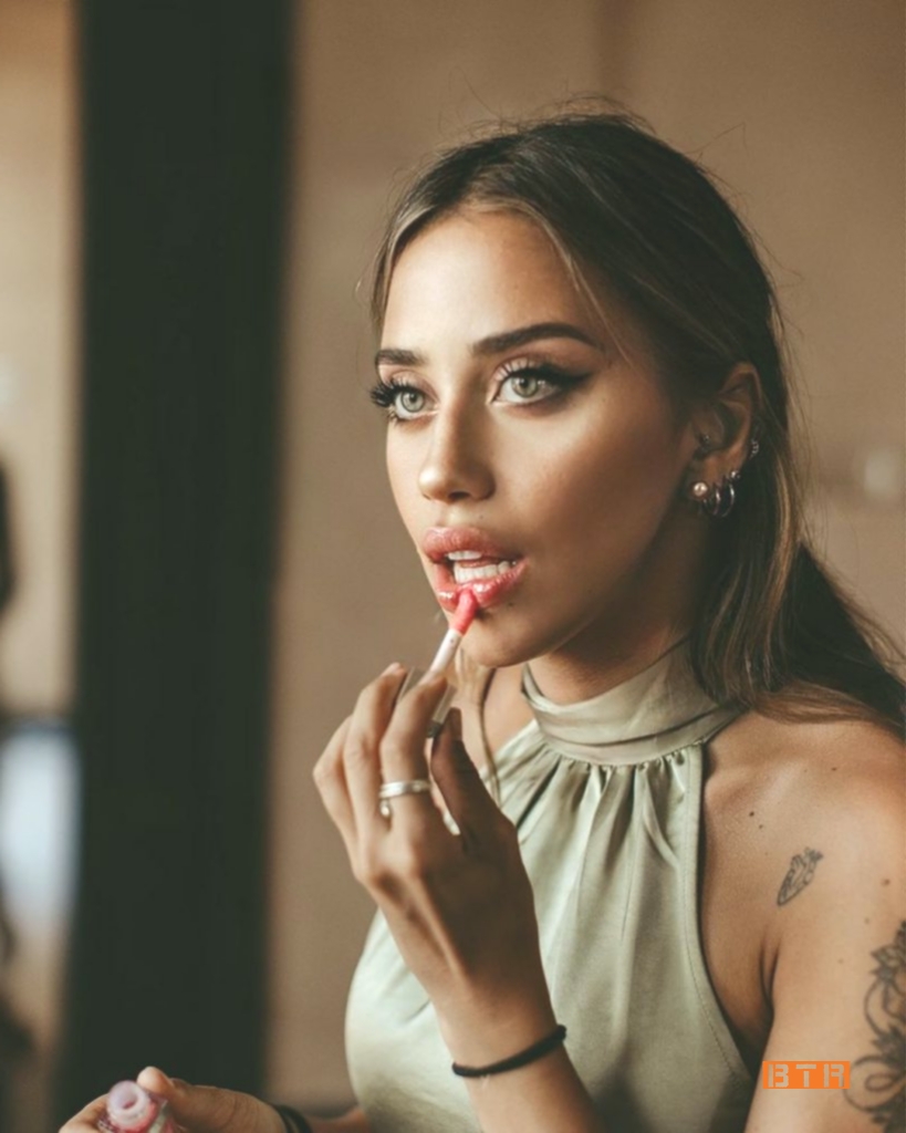 Zeynep Alkan Kimdir? 20 zeynep alkan 19