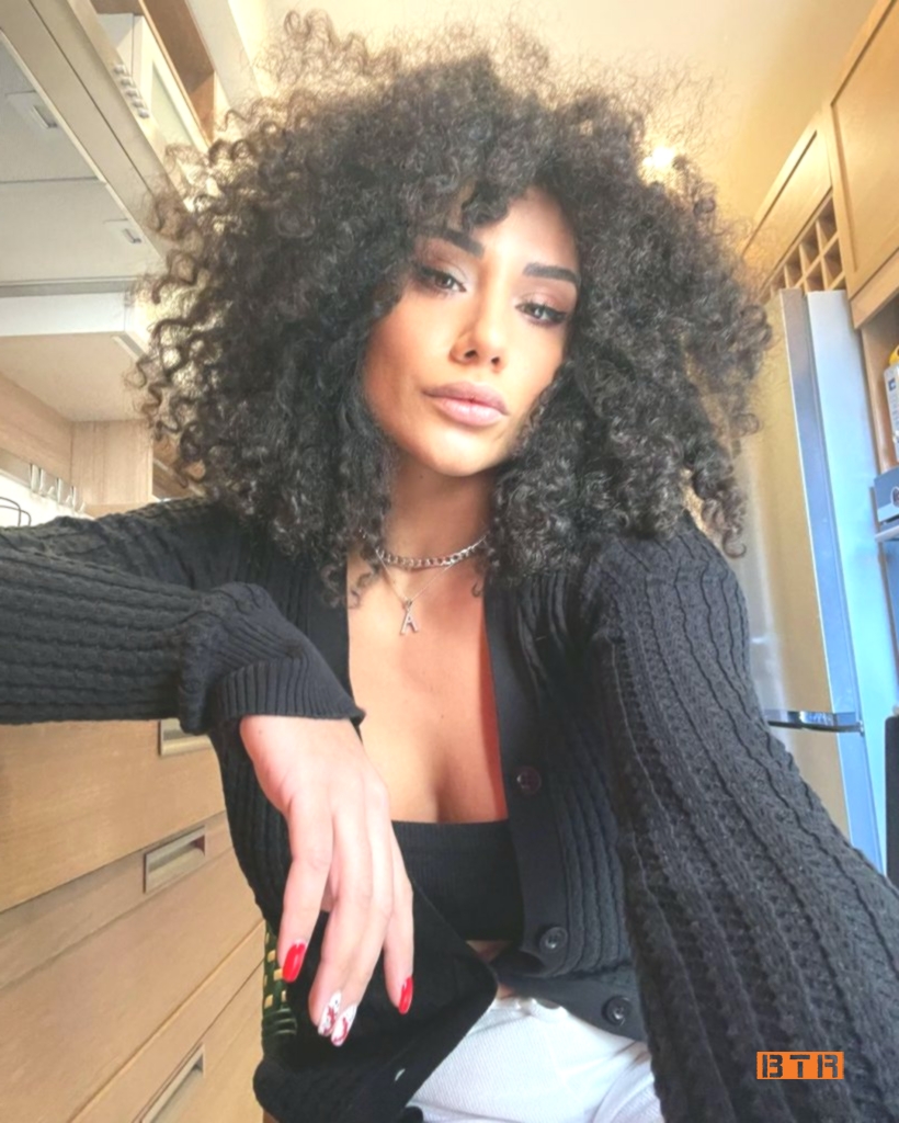 Aysu Keskin Kimdir? 20 aysu keskin 19