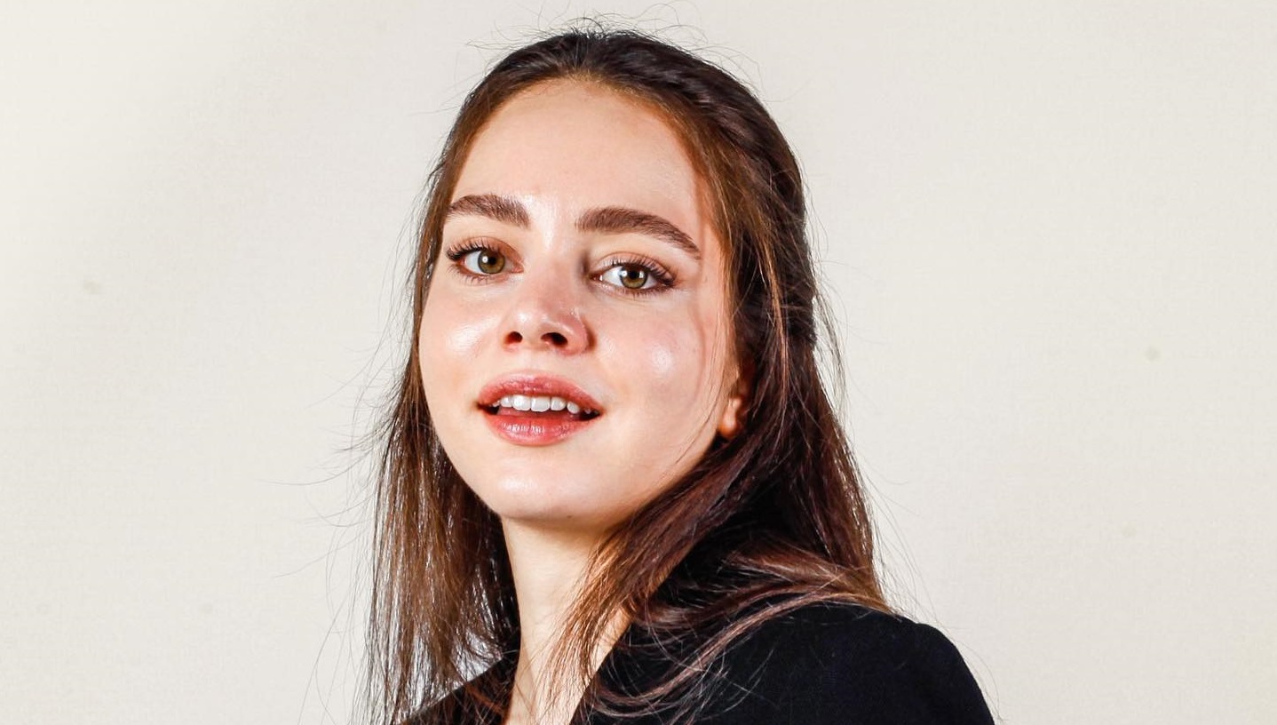 Elif Uslusoy Kimdir? 11 elif uslusoy 7