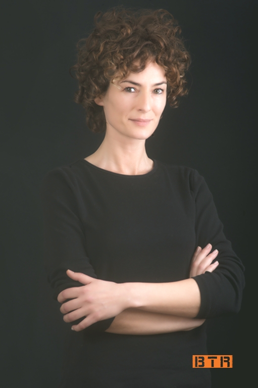 Özlem Düvencioğlu Kimdir? 3 ozlem duvencioglu 2