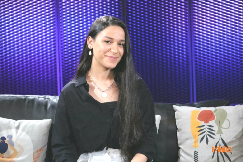 Zeliha Kendirci Kimdir? 2 zeliha kendirici 1 2